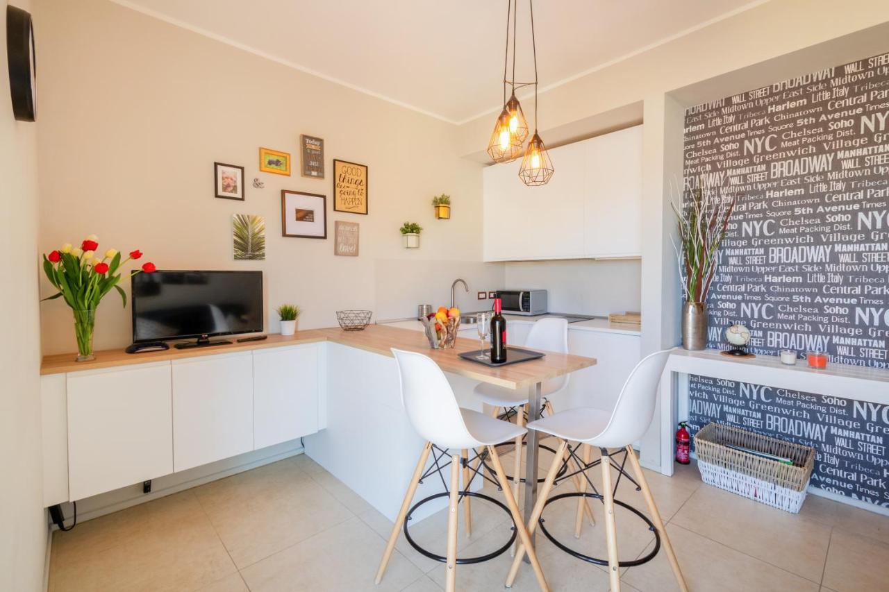 Angel'S Traveller'S Apartment Parma Zewnętrze zdjęcie